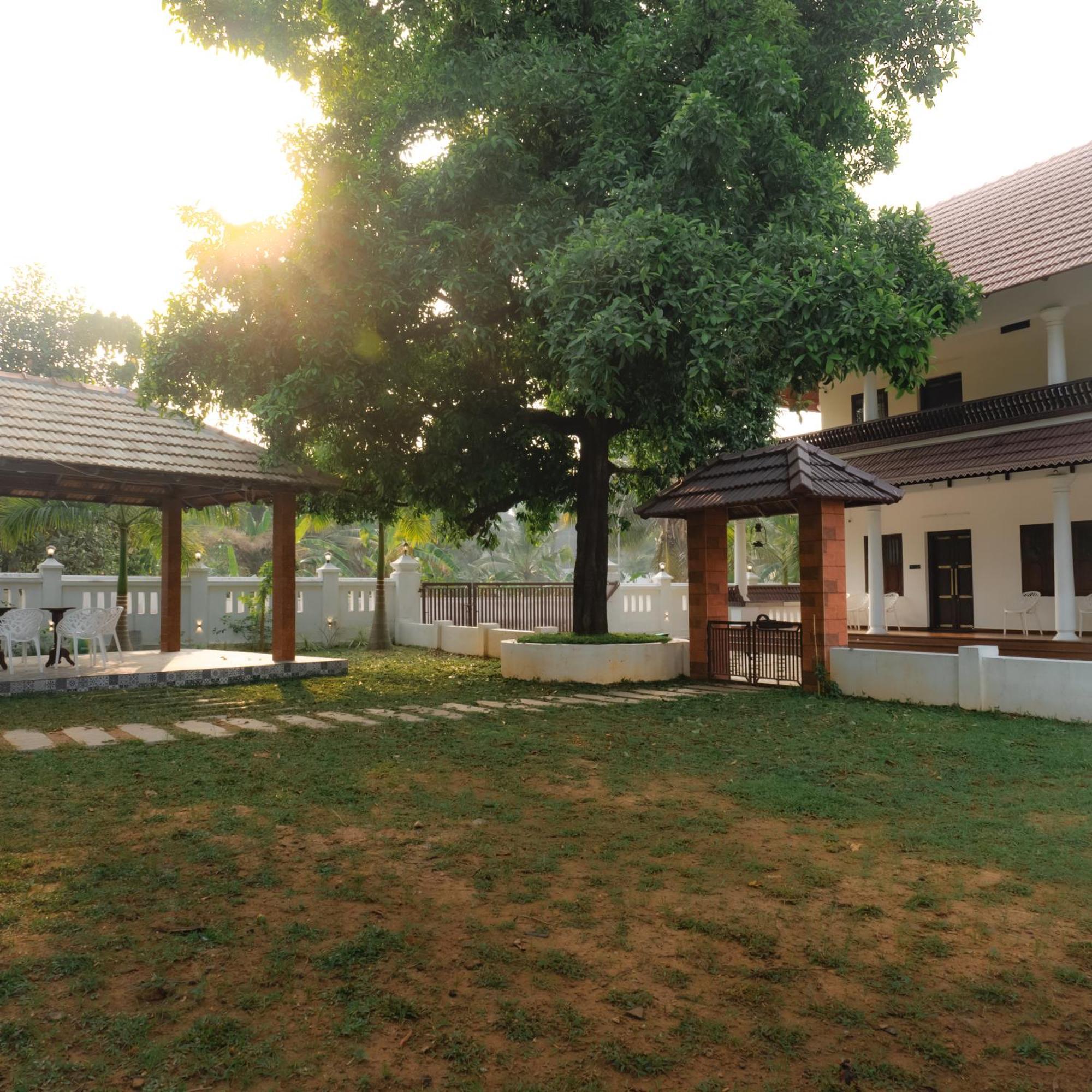 Tamarind Heritage Holiday Home Ангамалі Екстер'єр фото